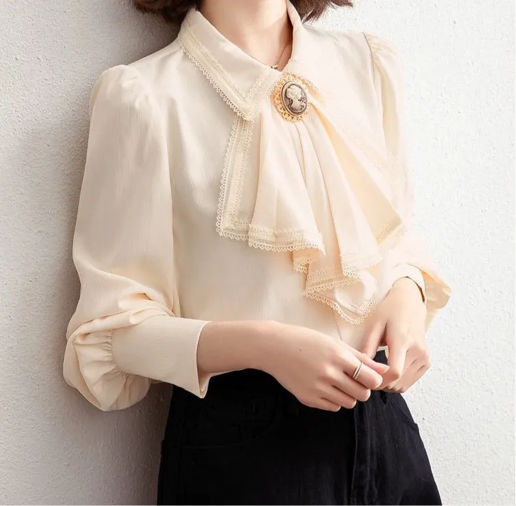 Audrey Vintage-style Cameo Blouse