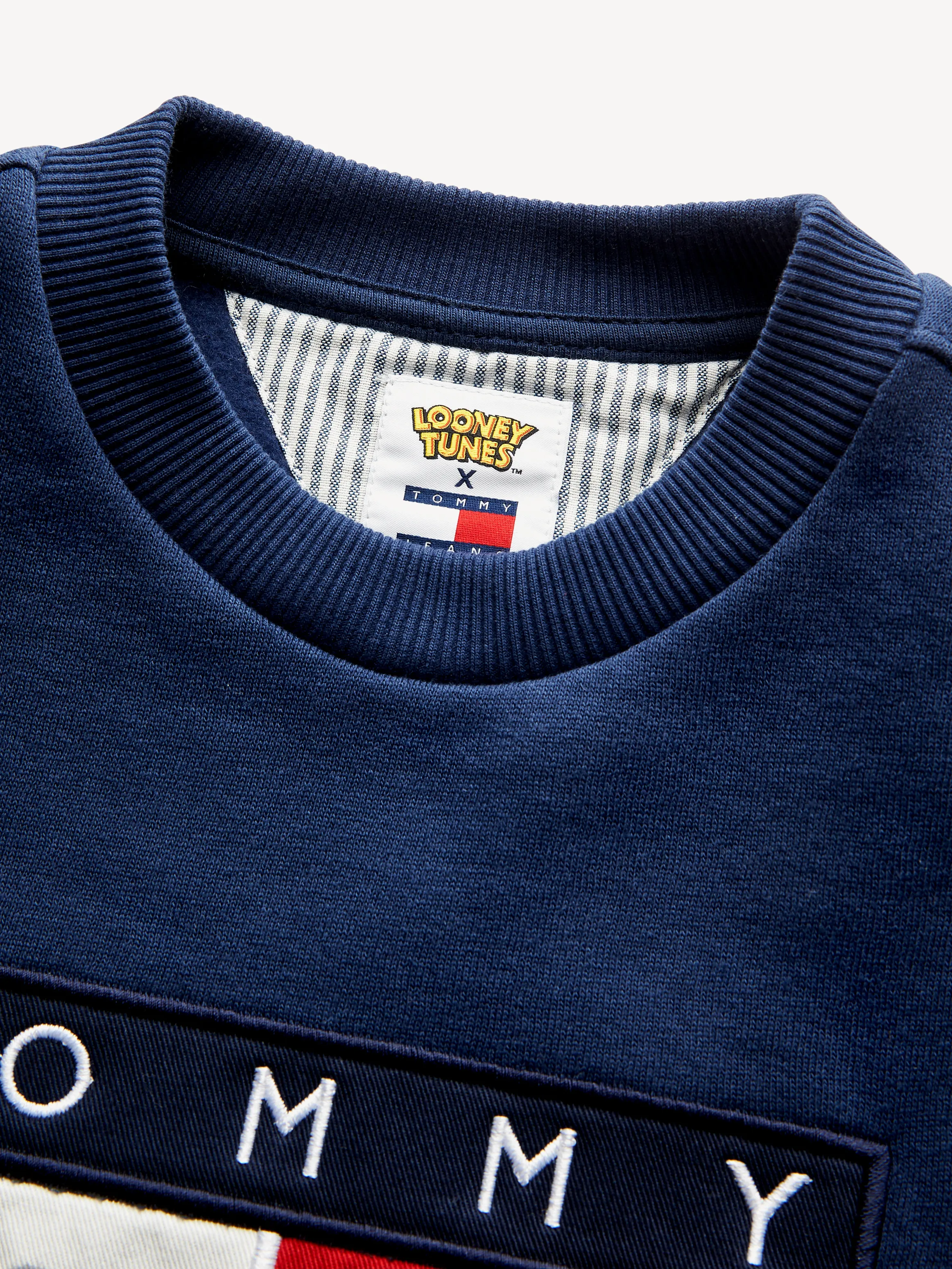 Boys 8-16 Tommy Jeans Looney Tunes Crew Neck Sweatshirt | Sweatshirts & Hoodies | Tommy Hilfiger