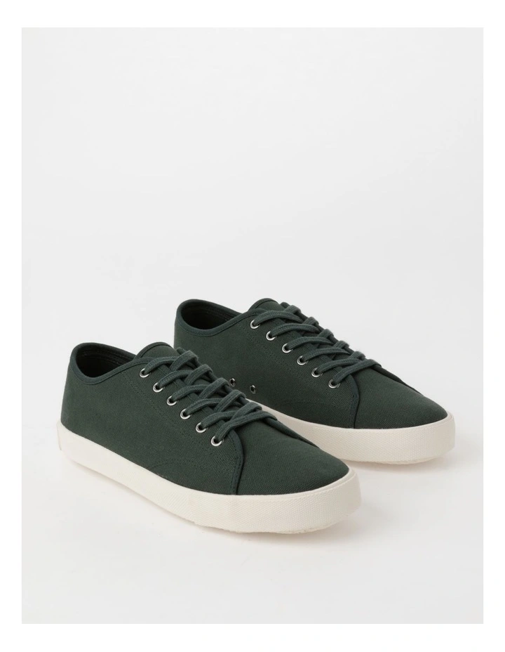 Lance Canvas Sneaker in Green