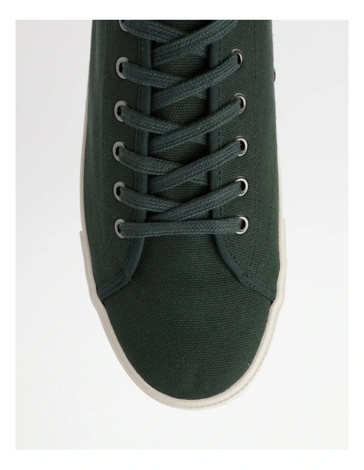 Lance Canvas Sneaker in Green