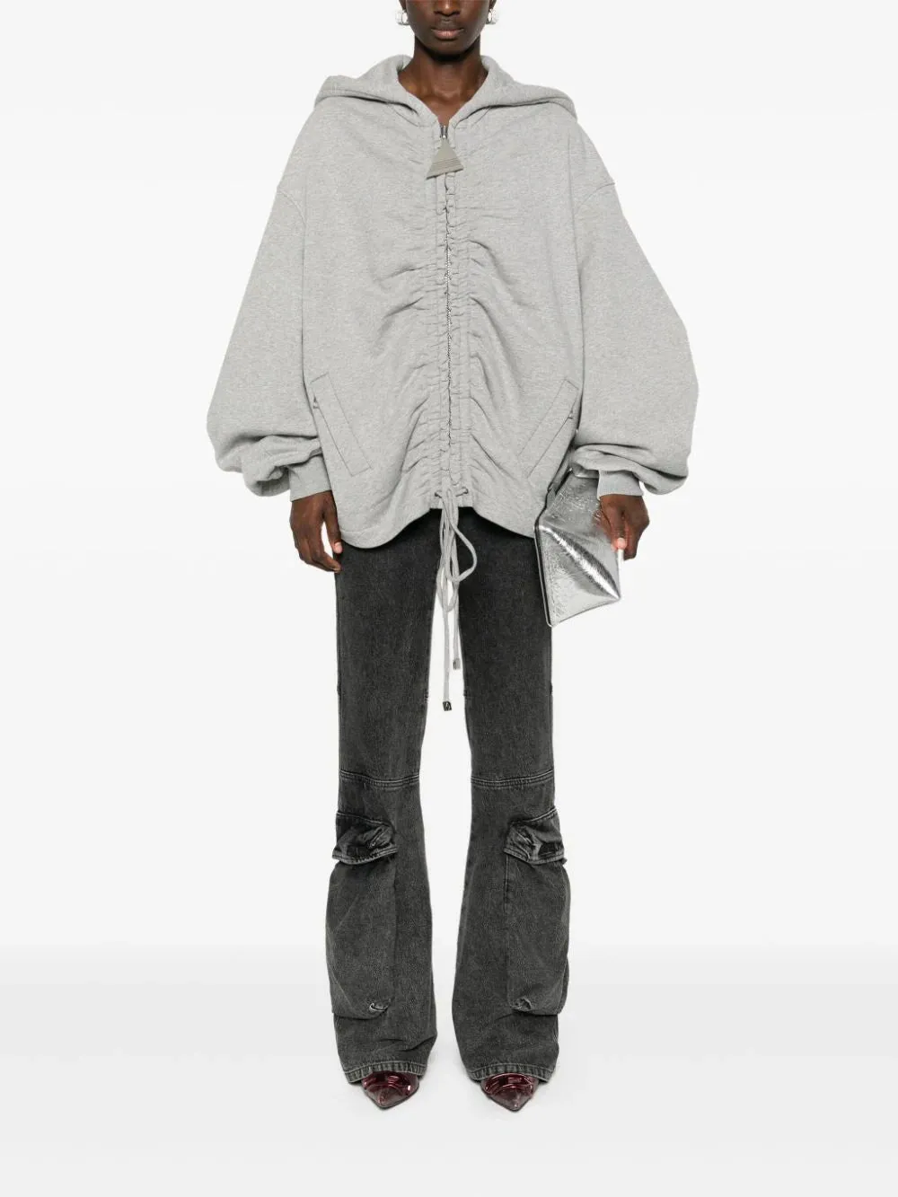 Sweatshirt with ruffles